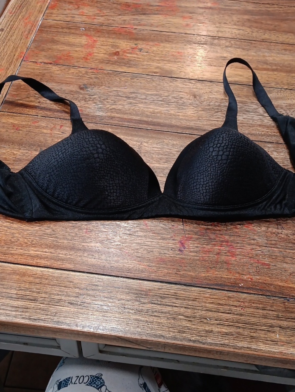 Warner's Black Textured Padded Bra